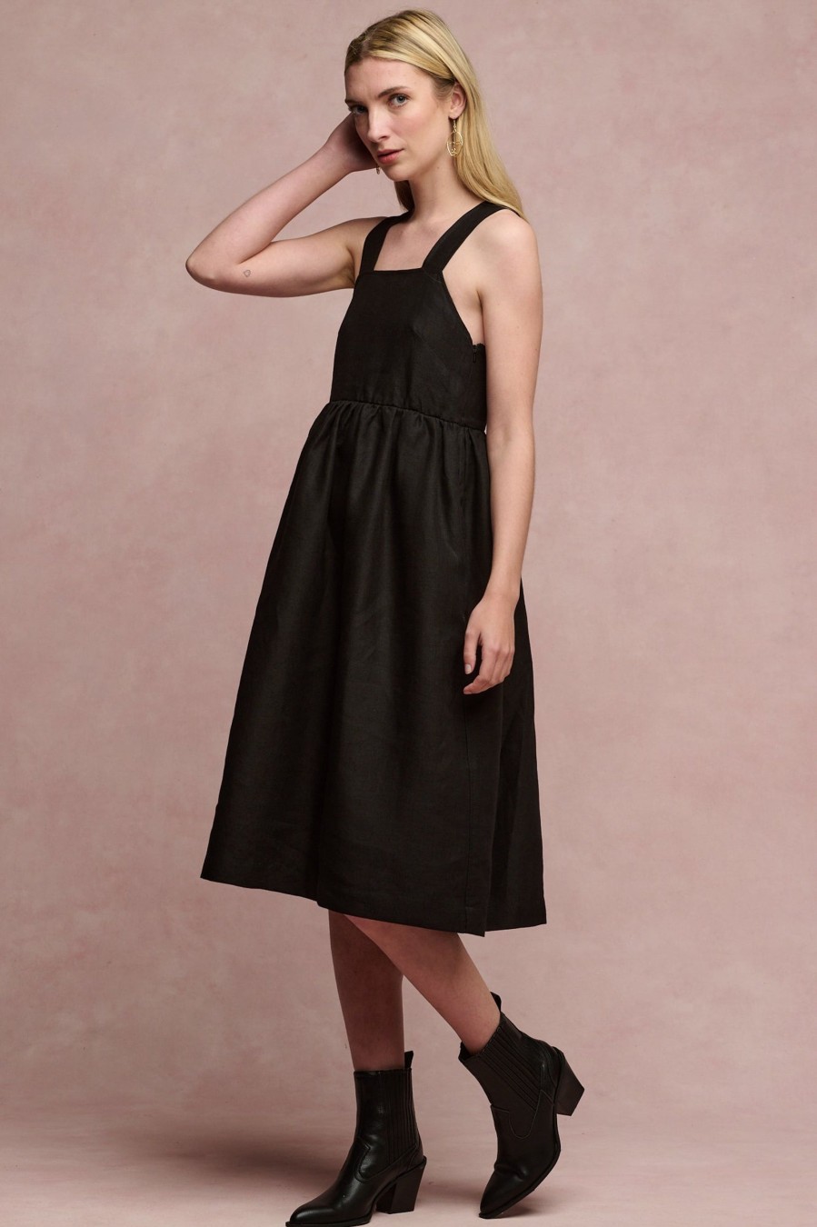 Women Community Clothing | Linen Sun Dress Black