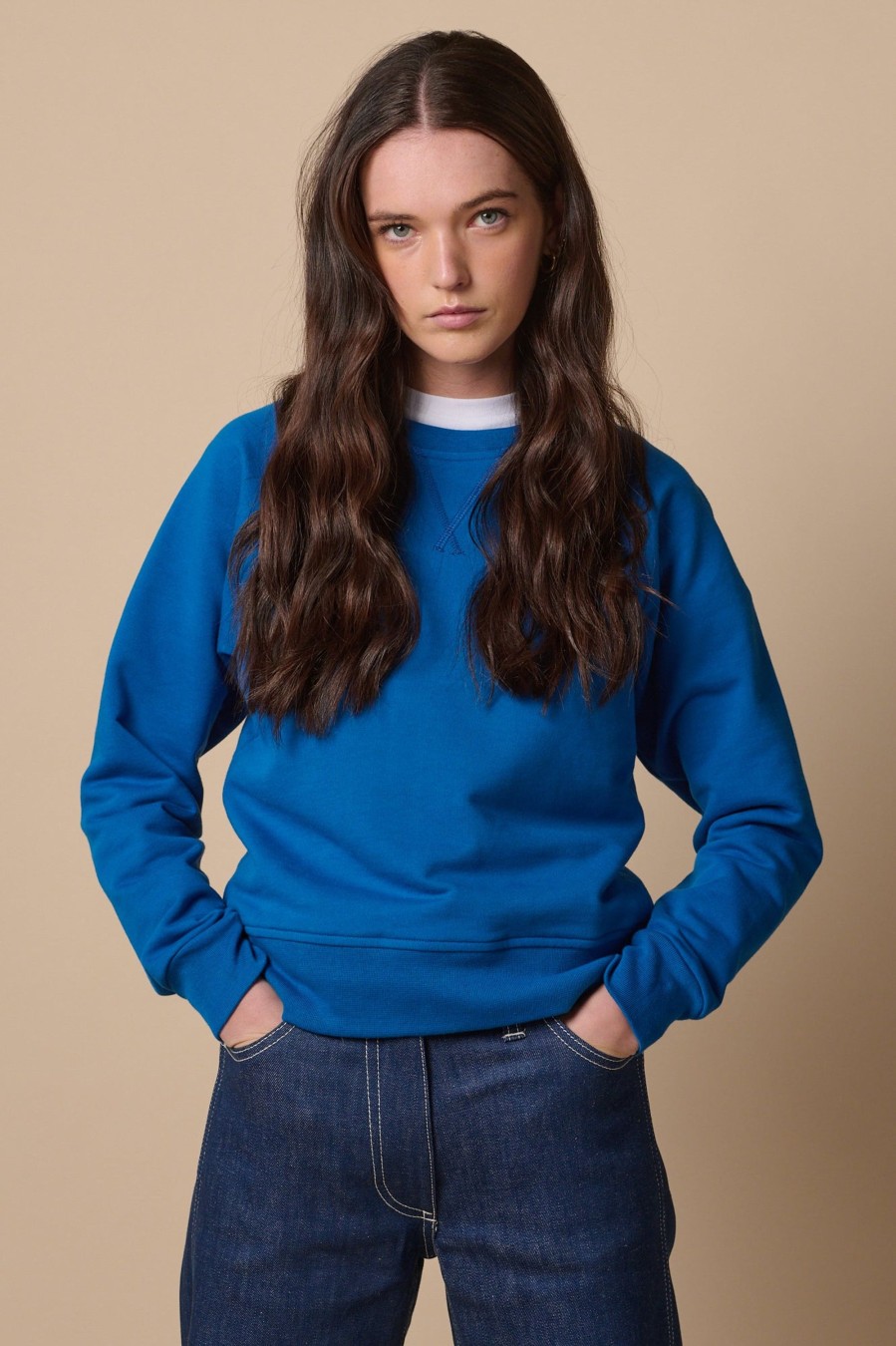 Women Community Clothing | Raglan Sweatshirt